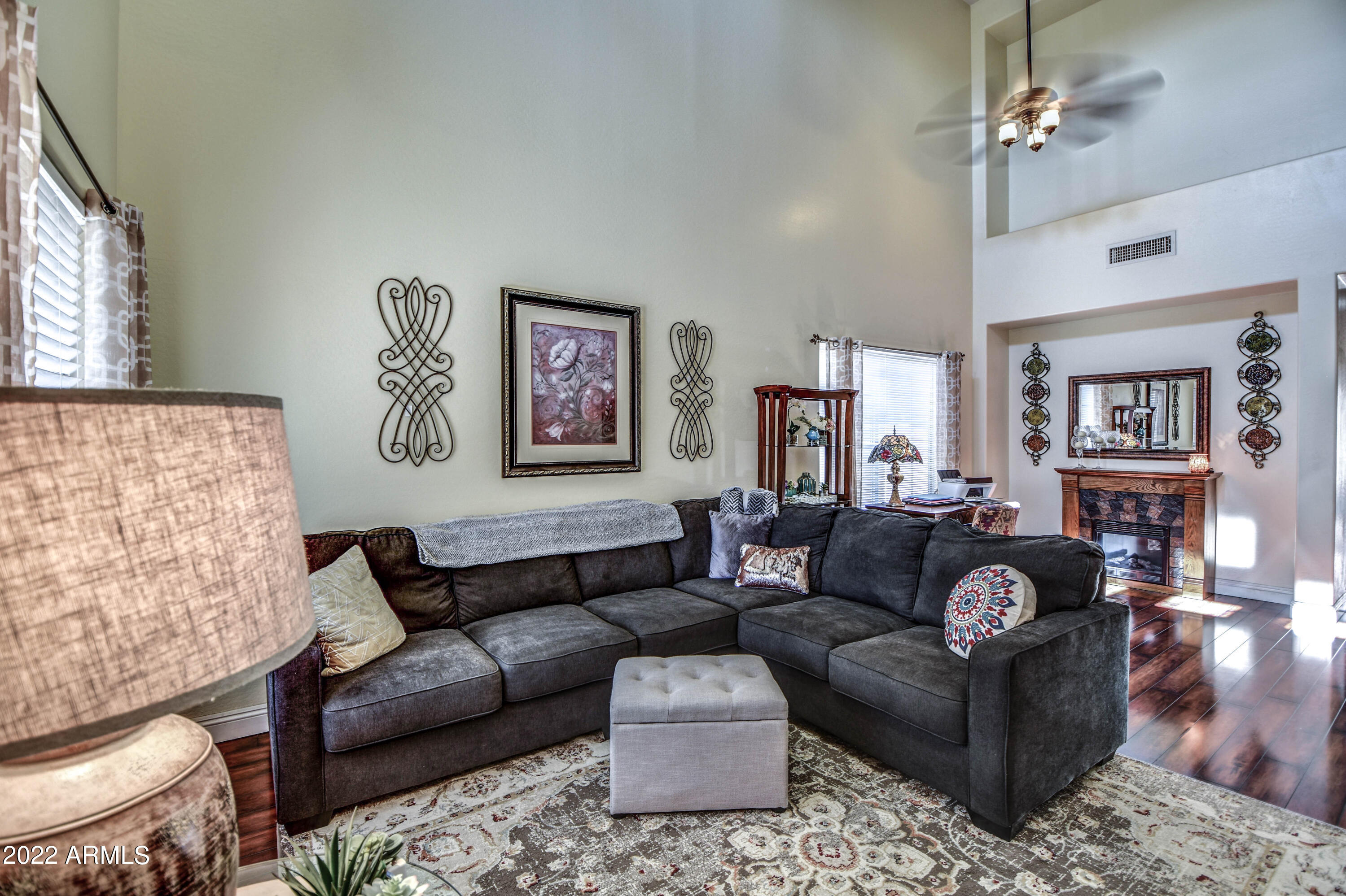 7630 West Springfield Way Florence, AZ 85132 - Photo 11 of 53 DINING LIVING 4