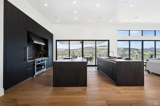 $2,898,000 | 3942 Shelter Glen Way, Santa Rosa, CA 95404