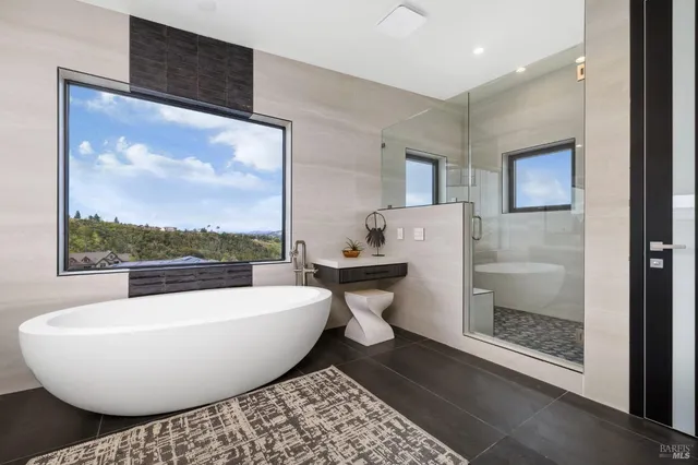 $2,898,000 | 3942 Shelter Glen Way, Santa Rosa, CA 95404