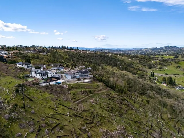 $2,898,000 | 3942 Shelter Glen Way, Santa Rosa, CA 95404