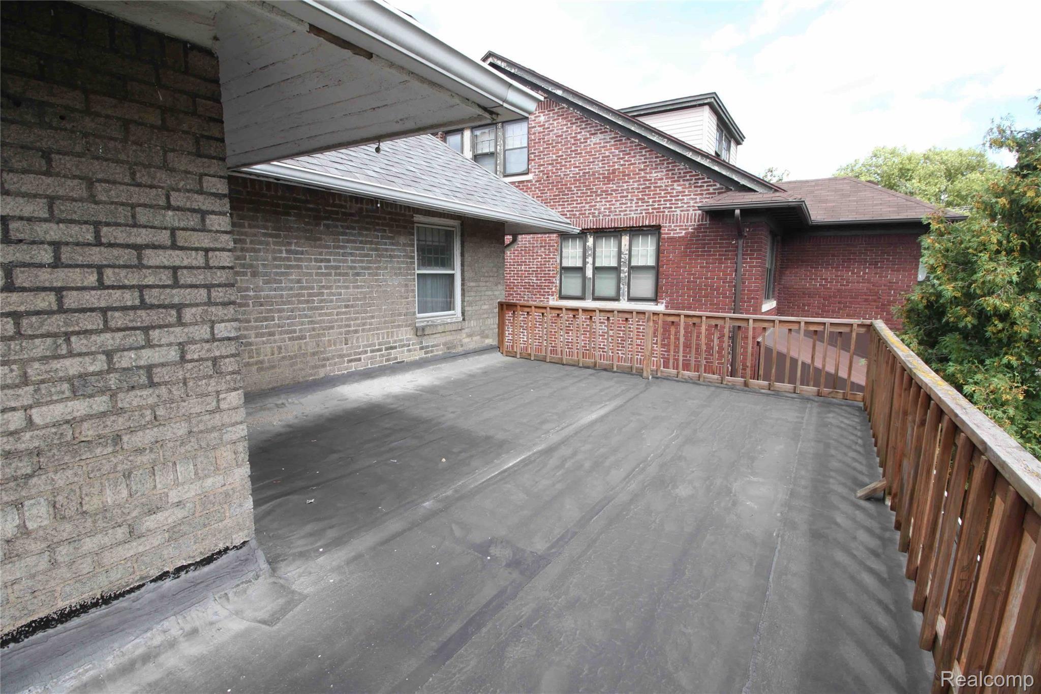 2425 Longfellow Street Detroit, MI 48206 - Photo 34 of 34 IMG_1284.jpeg