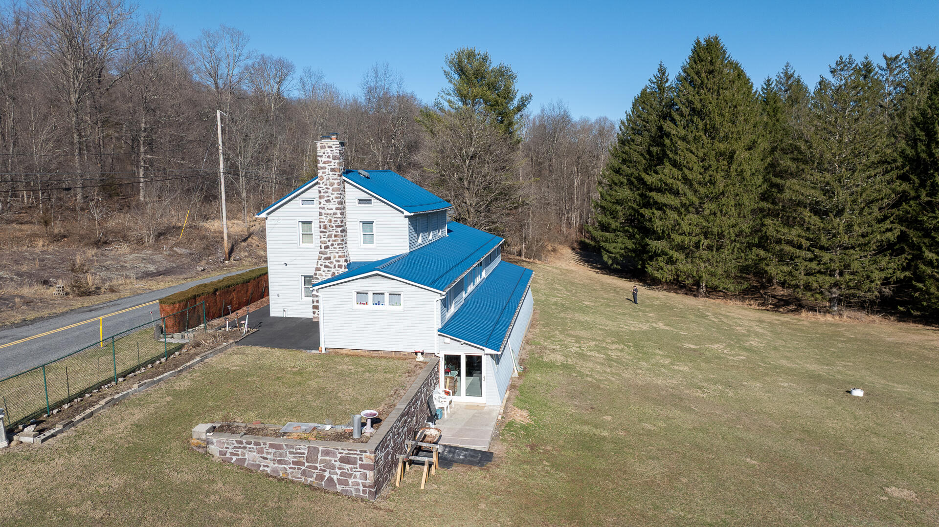 544 Poplar Valley Road West Stroudsburg, PA 18360 - Photo 6 of 31 Farmhouse 3