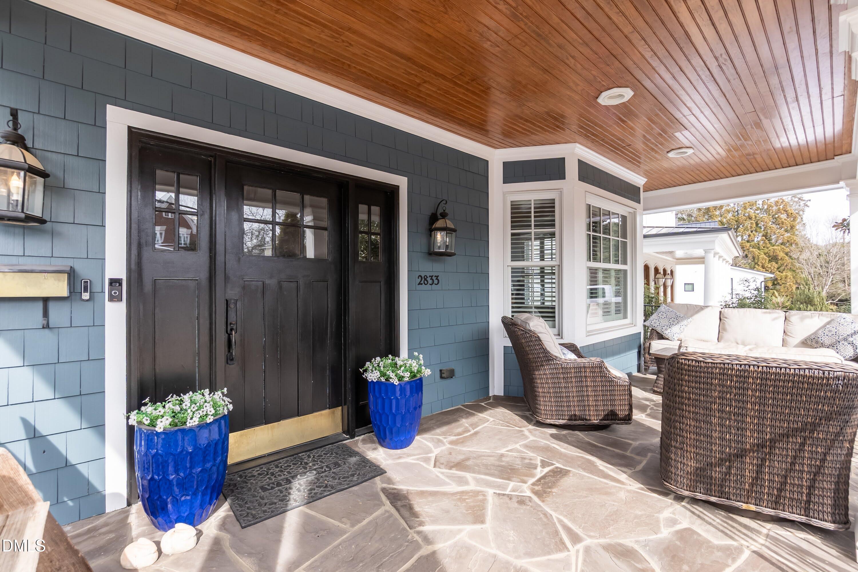 Porch 03