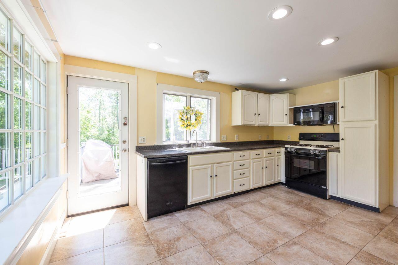 61 Log Cabin Road Kennebunkport, ME 04046 - Photo 22 of 41 3G0A7292