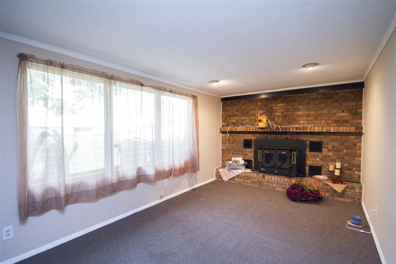 5910 Kent Road Fort Wayne, IN 46816 - Photo 11 of 26