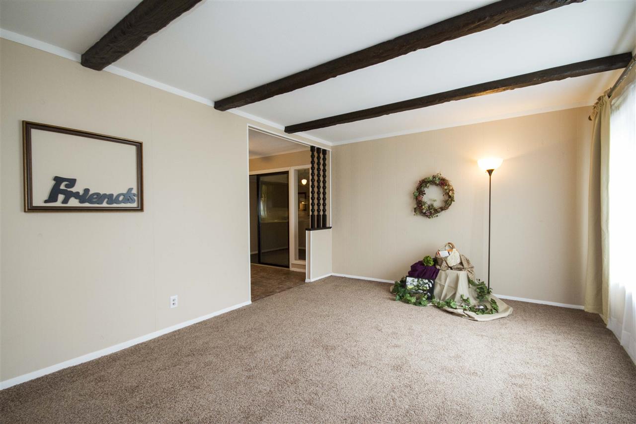 5910 Kent Road Fort Wayne, IN 46816 - Photo 3 of 26