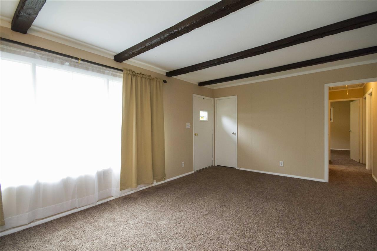 5910 Kent Road Fort Wayne, IN 46816 - Photo 5 of 26
