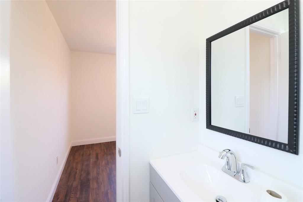 1701 Running River Road Garland, TX 75044 - Photo 22 of 36 Gallery Image 22