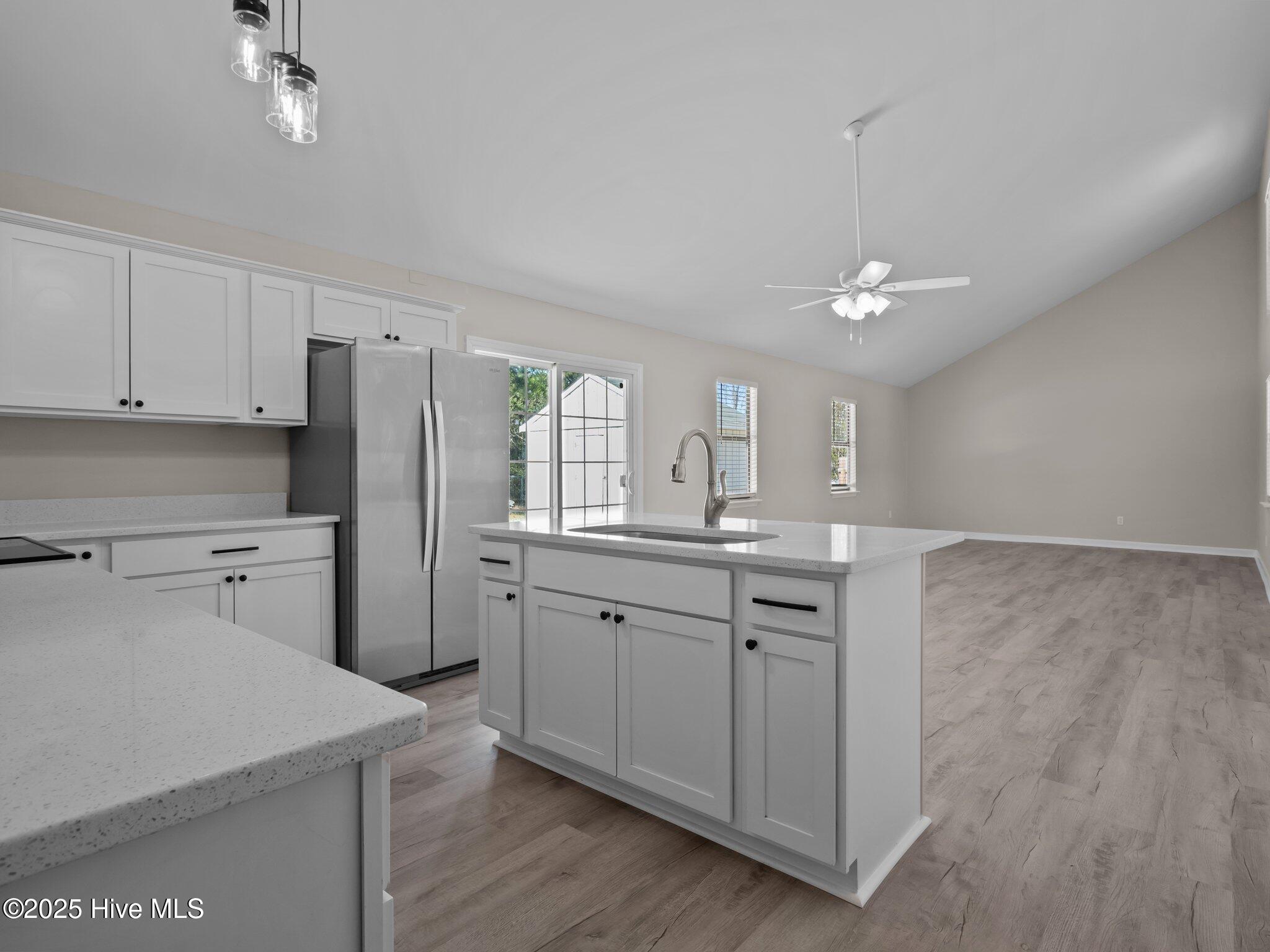 105 Pine Needle Drive Hubert, NC 28539 - Photo 10 of 33 105 Pine Needle Drive