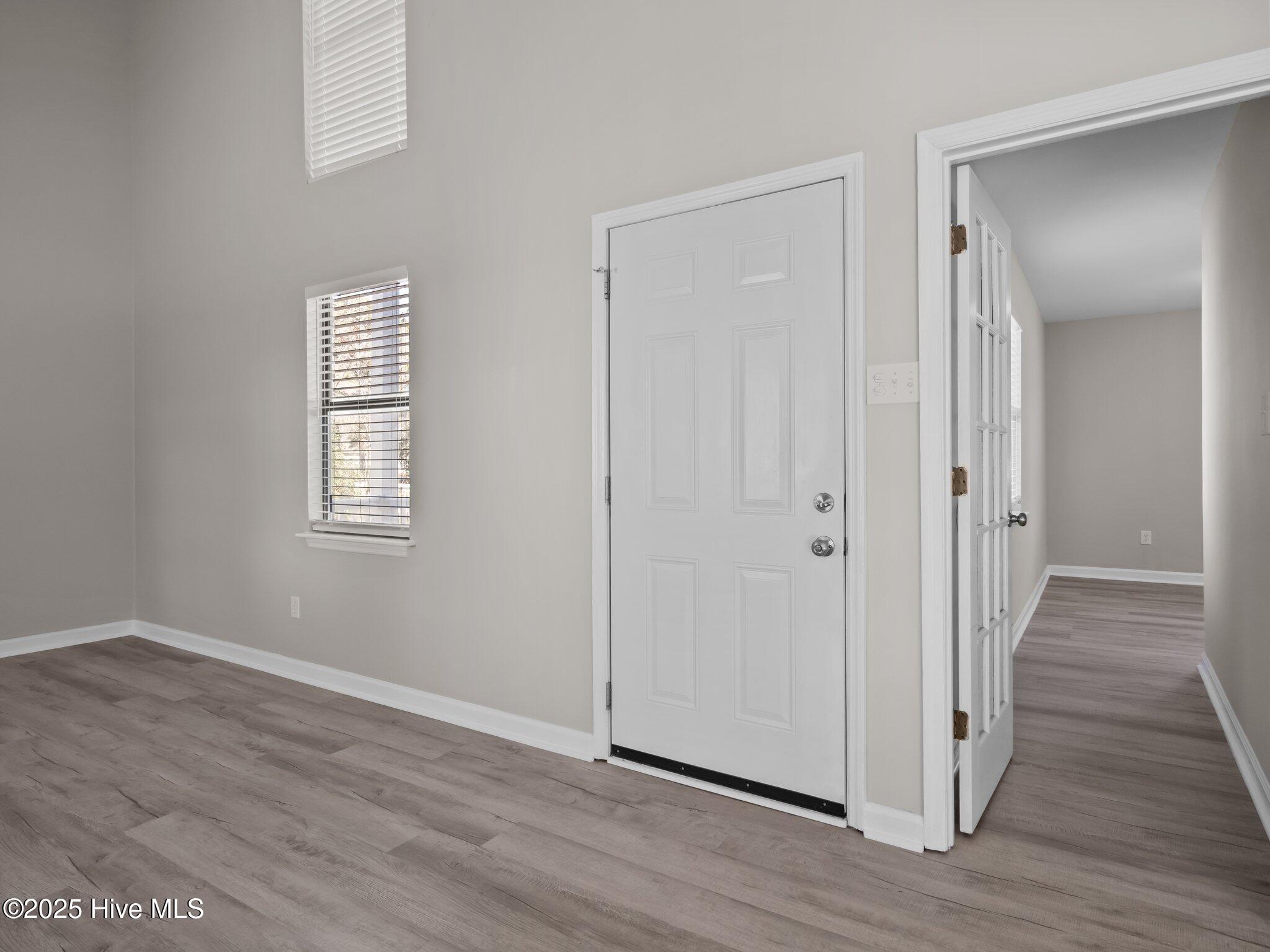 105 Pine Needle Drive Hubert, NC 28539 - Photo 4 of 33 105 Pine Needle Drive