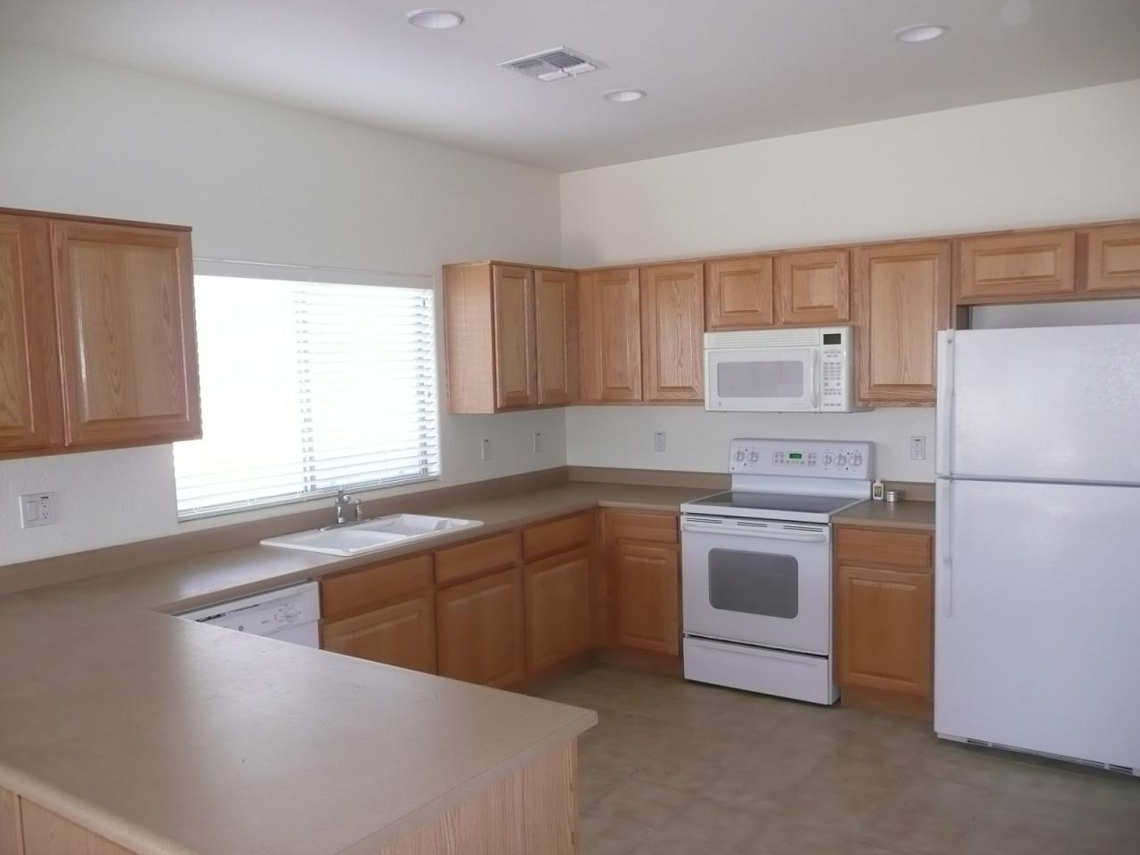 Bright & Open Kitchen