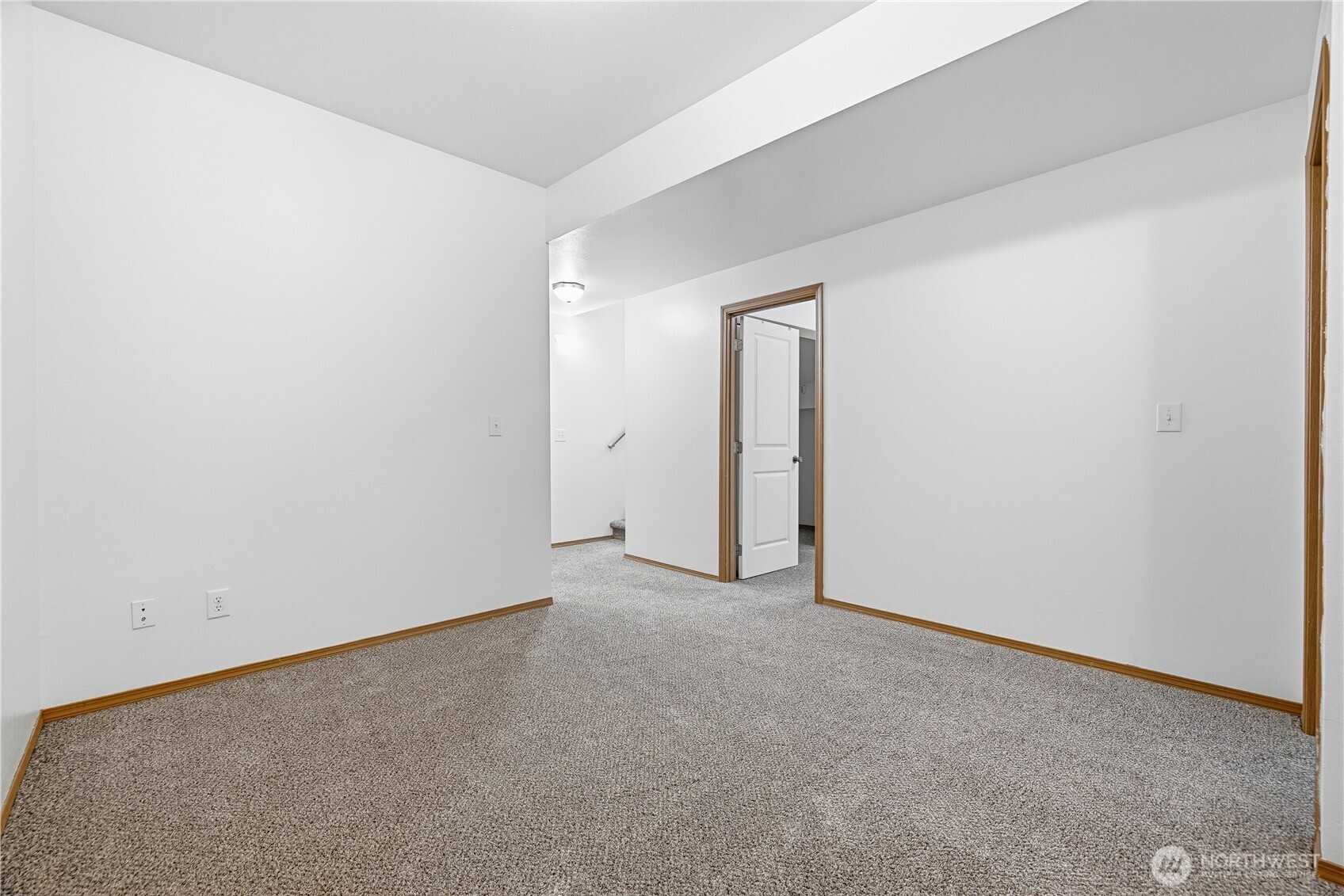 39 Sudden Valley Drive Bellingham, WA 98229 - Photo 16 of 40 a view of an empty room and entryway