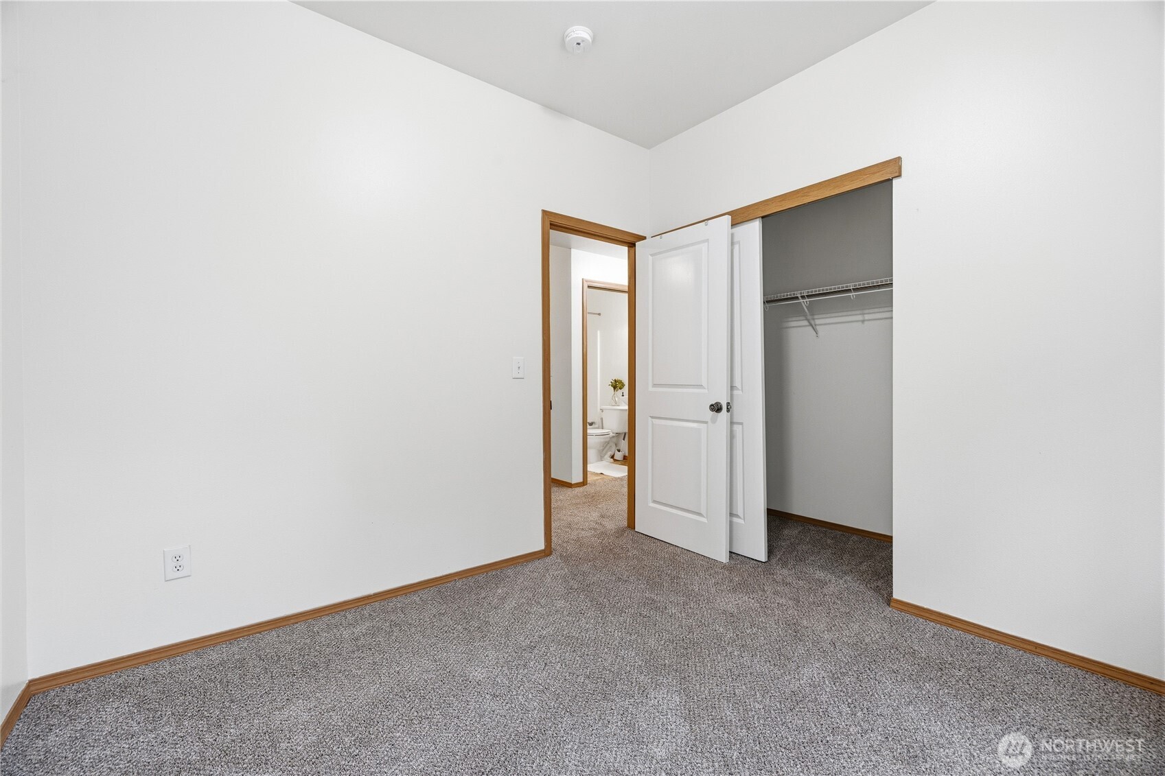 39 Sudden Valley Drive Bellingham, WA 98229 - Photo 25 of 40 an empty room with closet area