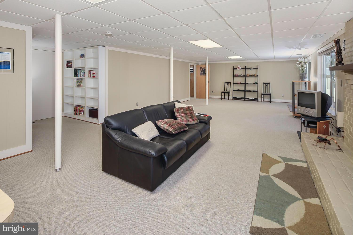 8646 Reseca Lane Springfield, VA 22152 - Photo 19 of 30 Basement