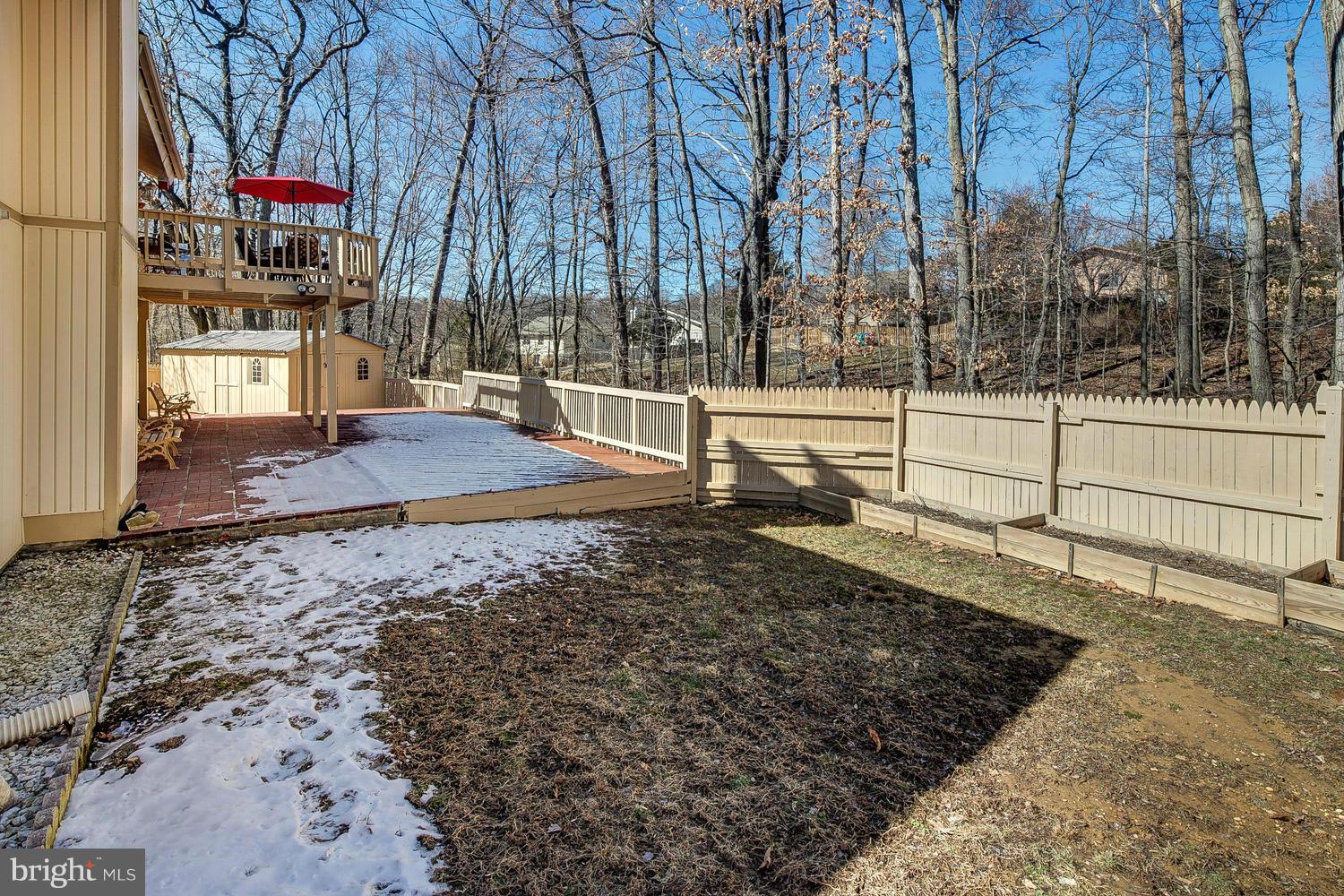8646 Reseca Lane Springfield, VA 22152 - Photo 28 of 30 Exterior (Rear)