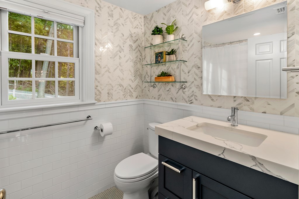 72 Emerson Road Wellesley, MA 02481 - Photo 18 of 26