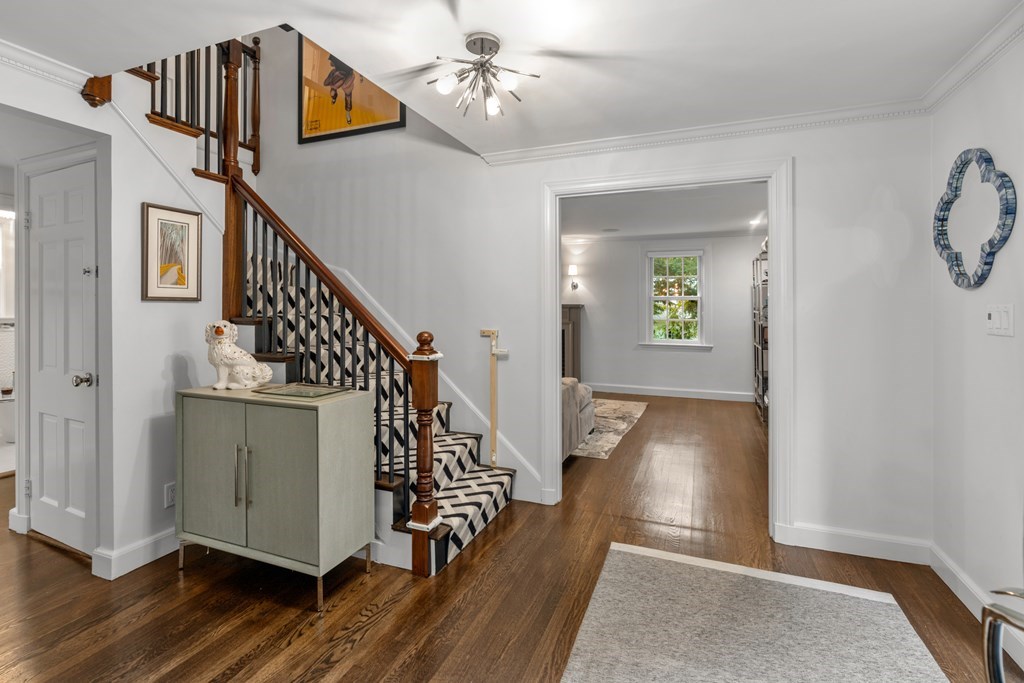 72 Emerson Road Wellesley, MA 02481 - Photo 2 of 26