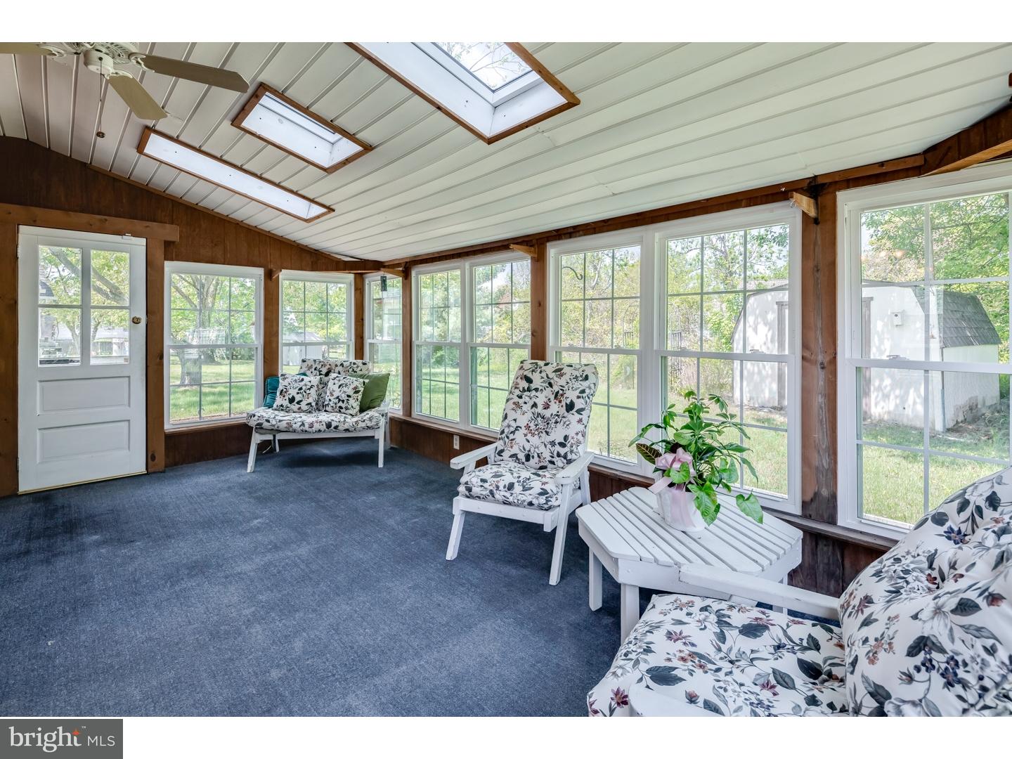 233 Stirrup Road Logan Township, NJ 08085 - Photo 9 of 19 Sun Room