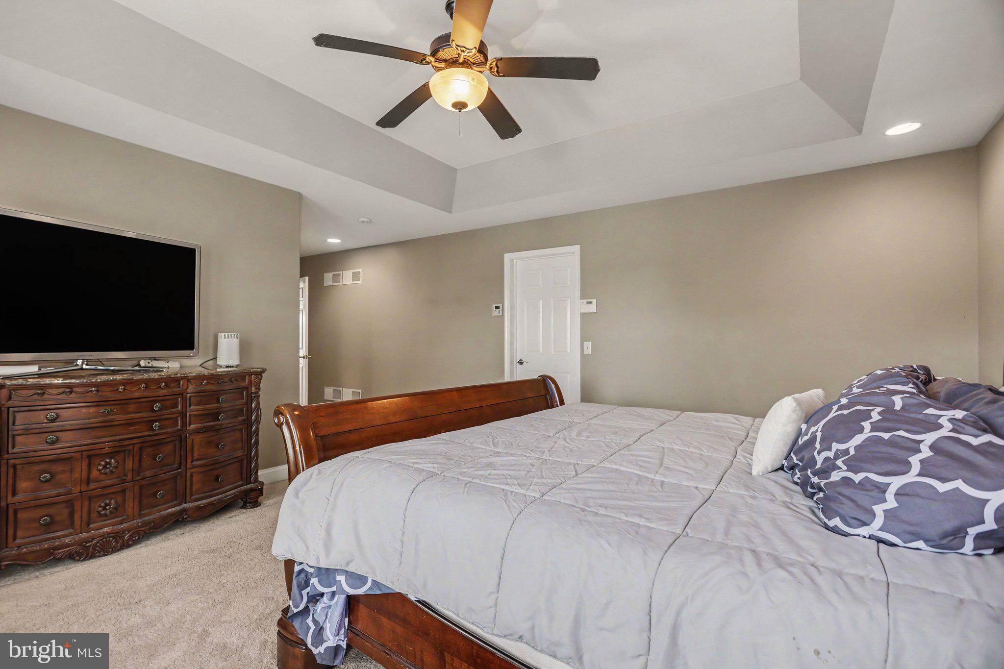 2450 Hartford Road York, PA 17402 - Photo 18 of 36 Gallery Image 18