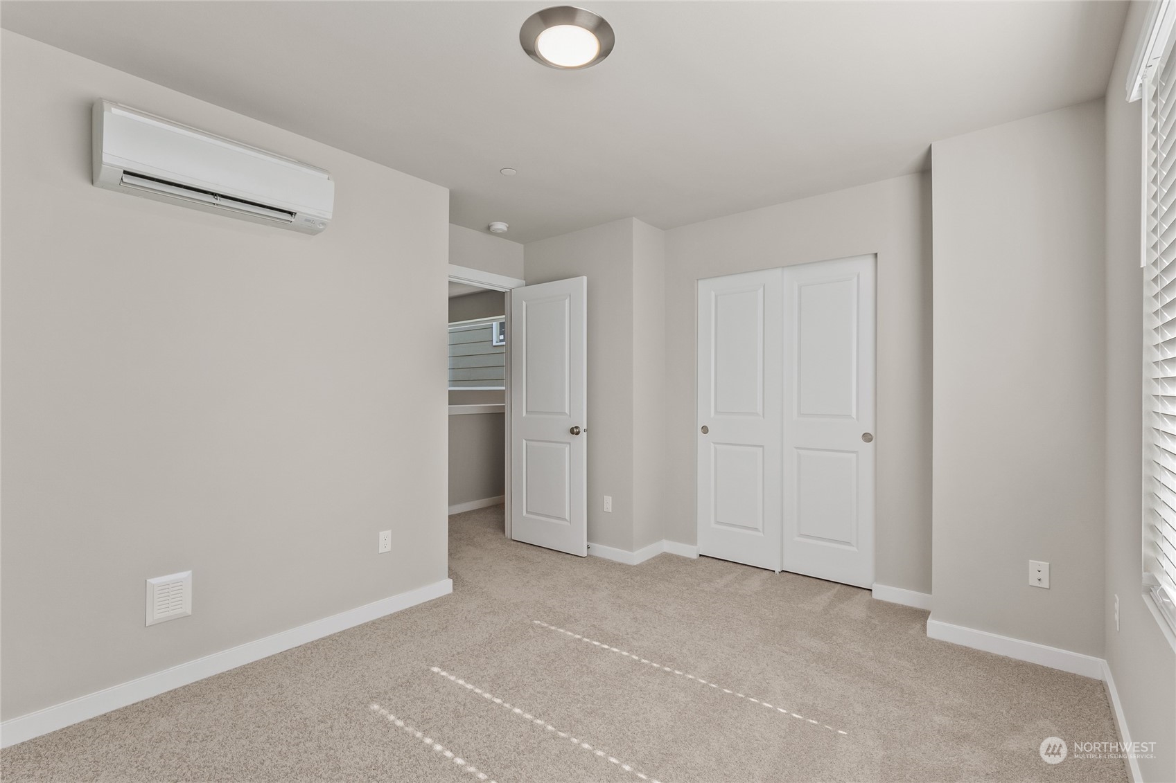 23413 Edmonds Way, Unit E1 Edmonds, WA 98026 - Photo 22 of 27 a view of an empty room