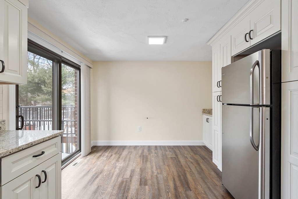 49 Lupine Road, Unit 10 Andover, MA 01810 - Photo 8 of 25 Gallery Image 8