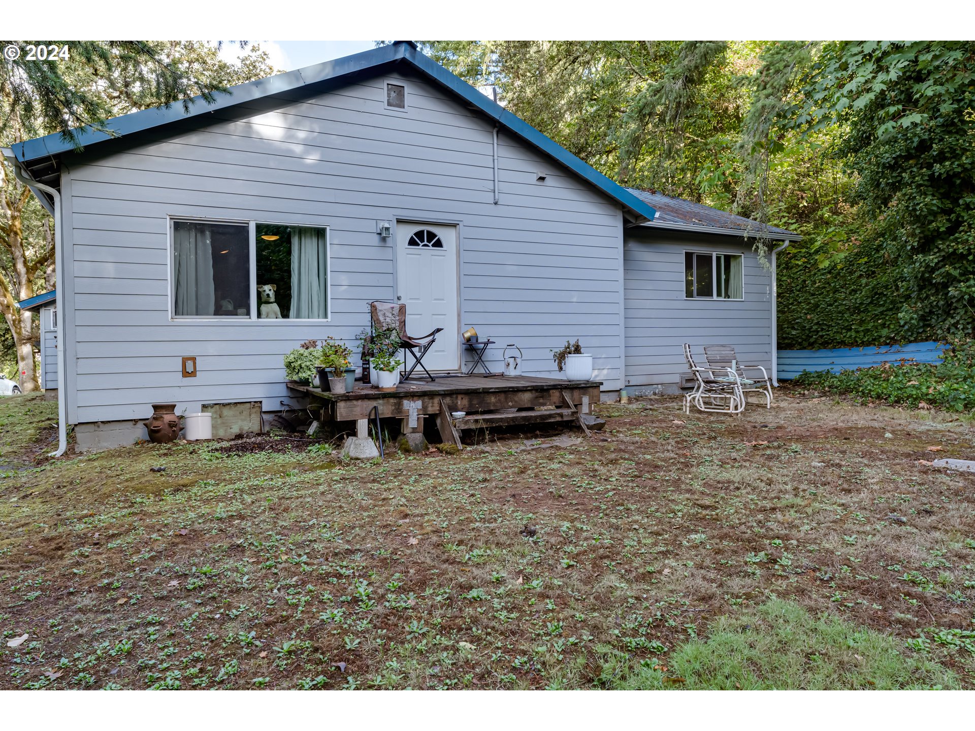 38519 Jasper Lowell Road Fall Creek, OR 97438 - Photo 3 of 42