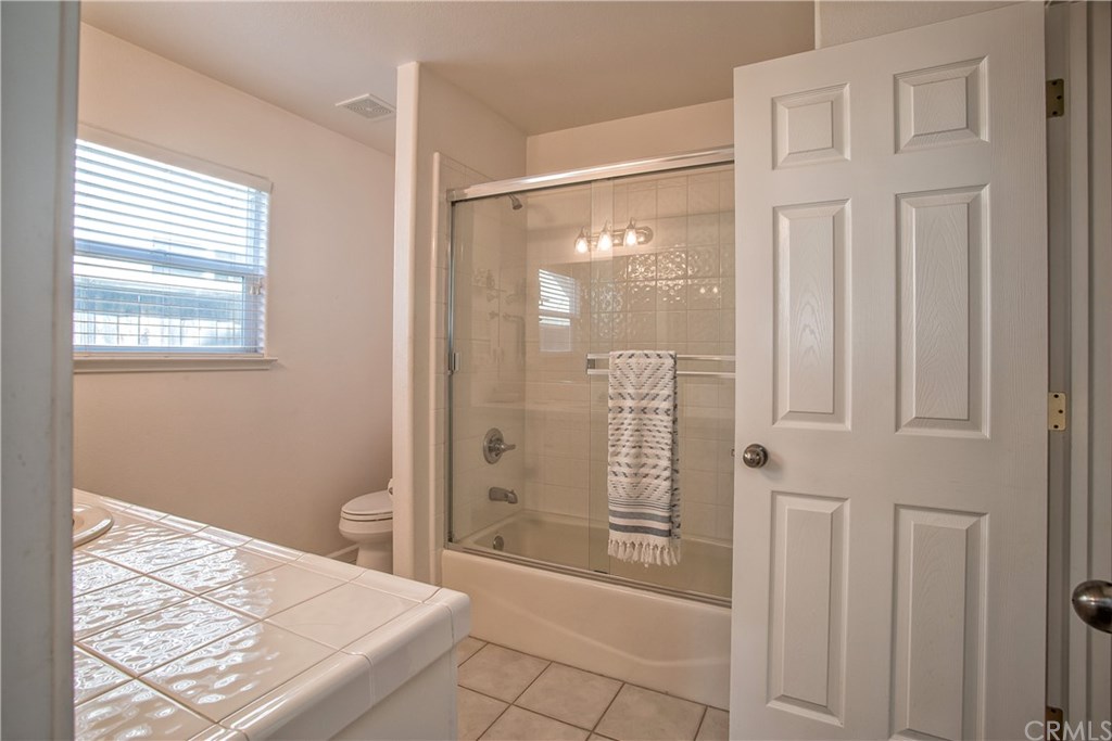 2386 Farmington Avenue Chico, CA 95928 - Photo 29 of 37