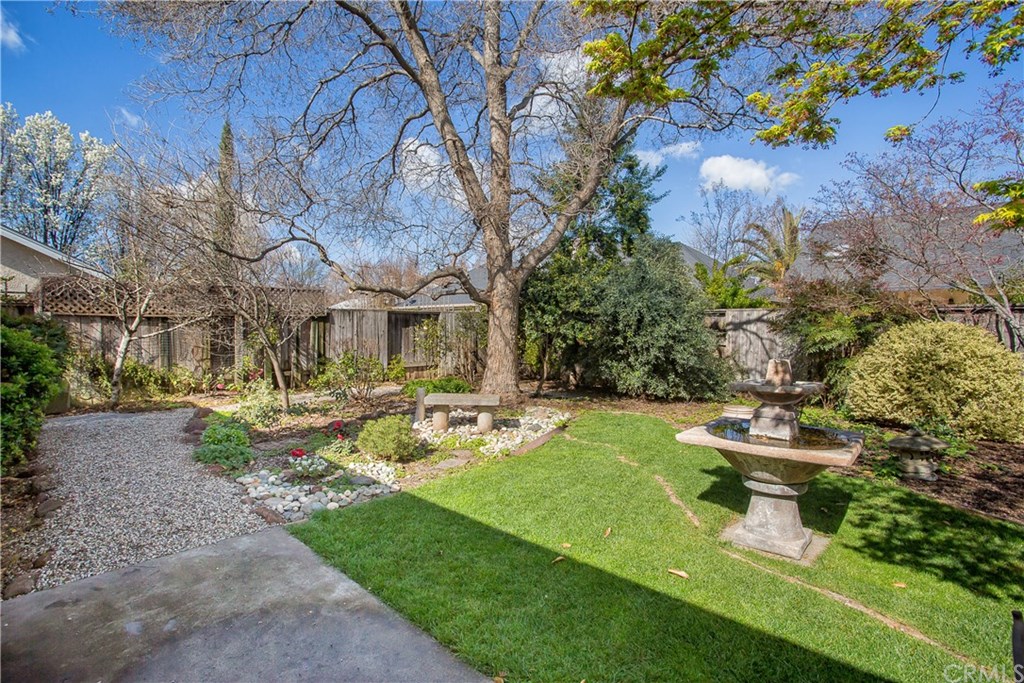 2386 Farmington Avenue Chico, CA 95928 - Photo 31 of 37