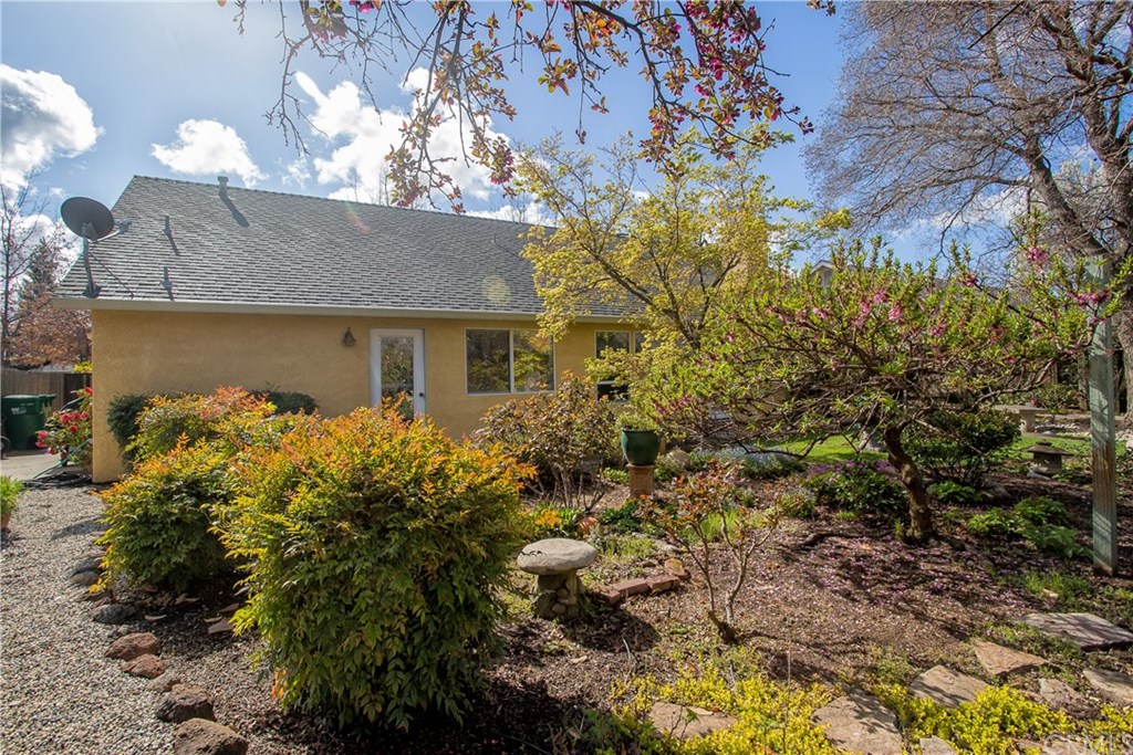 2386 Farmington Avenue Chico, CA 95928 - Photo 33 of 37