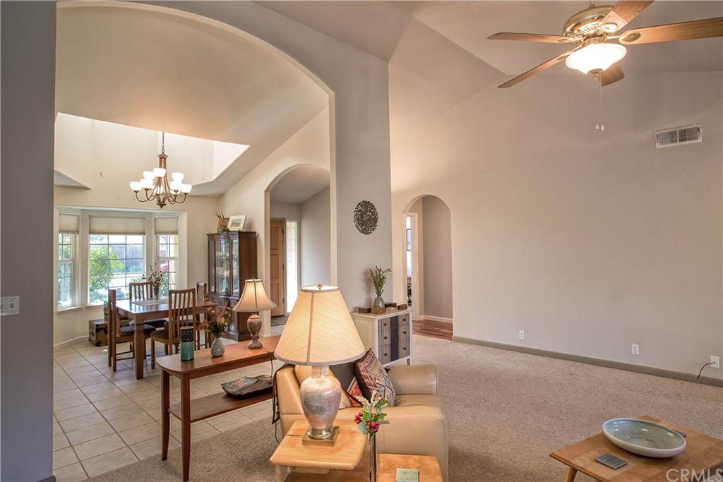 2386 Farmington Avenue Chico, CA 95928 - Photo 6 of 37