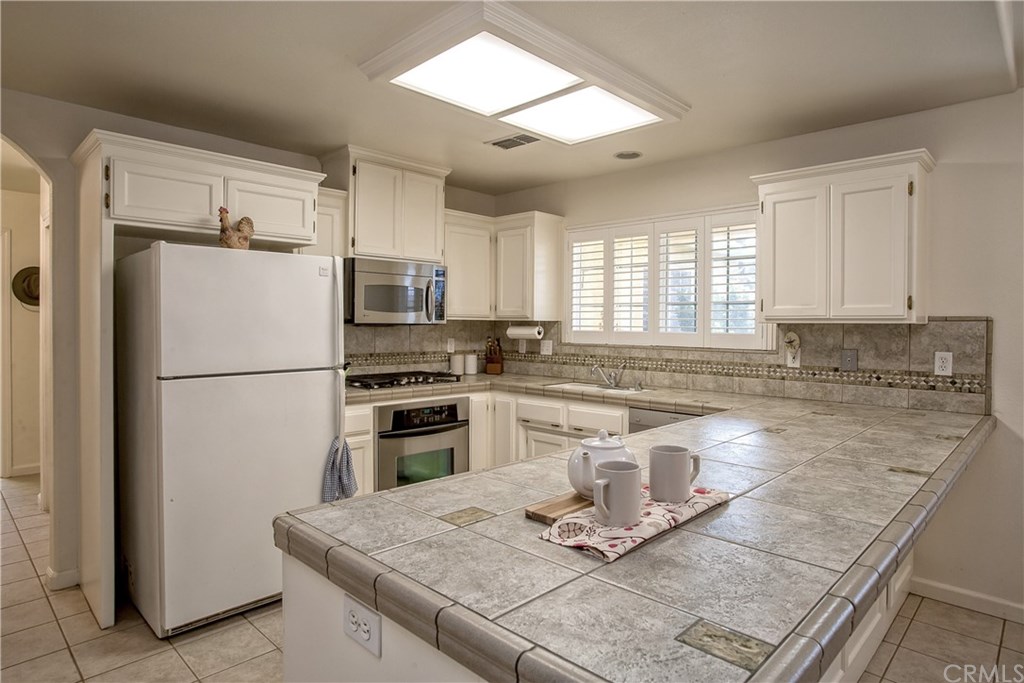 2386 Farmington Avenue Chico, CA 95928 - Photo 10 of 37