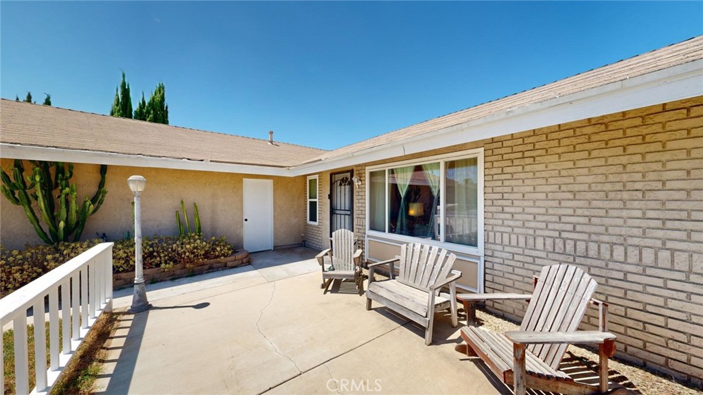 11201 Bleeker Court Riverside, CA 92505 - Photo 12 of 43