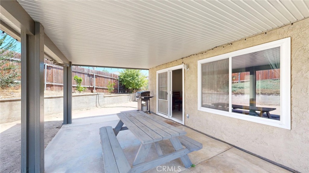 11201 Bleeker Court Riverside, CA 92505 - Photo 37 of 43