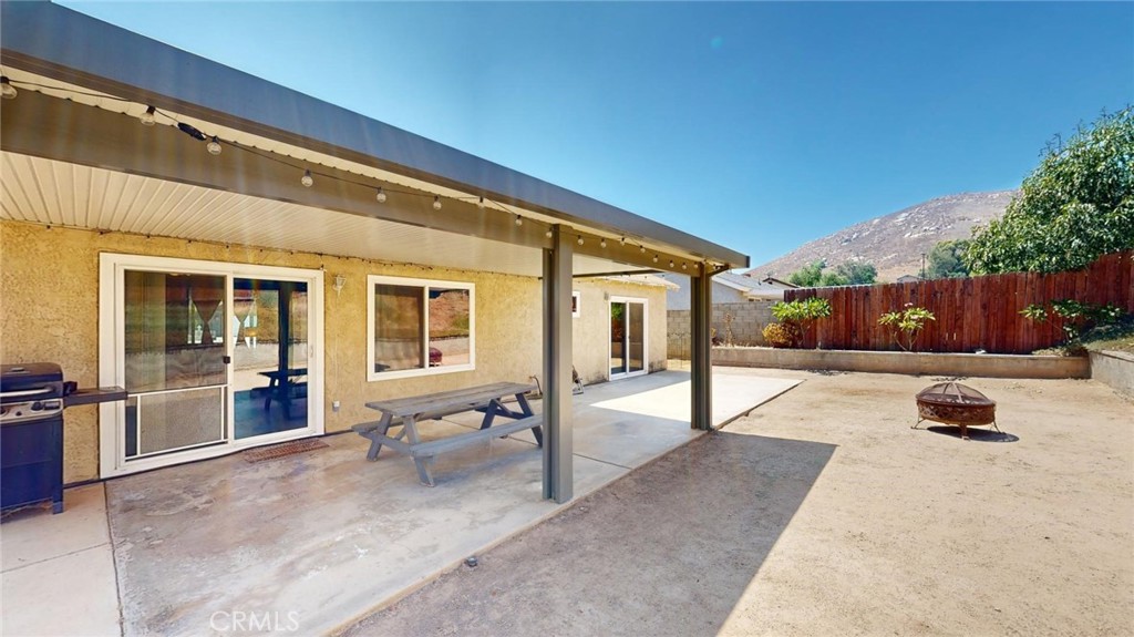 11201 Bleeker Court Riverside, CA 92505 - Photo 39 of 43