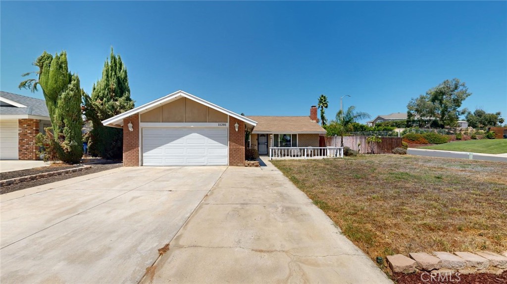 11201 Bleeker Court Riverside, CA 92505 - Photo 9 of 43