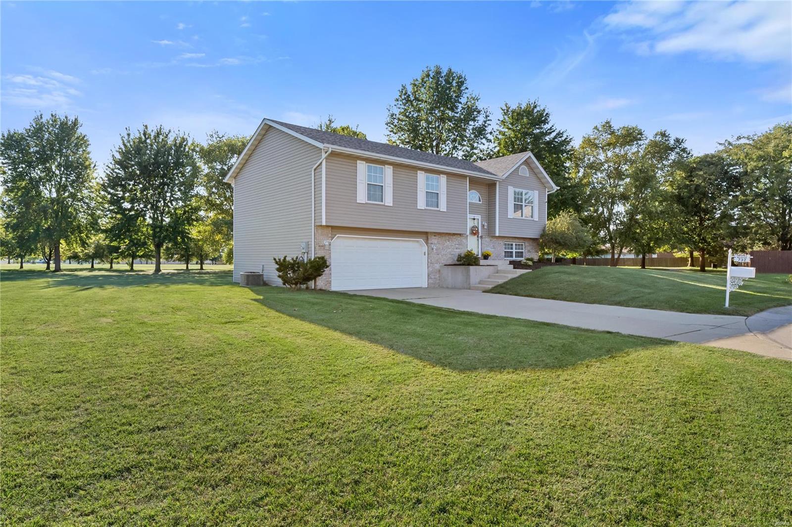 732 Copper Line Road Maryville, IL 62062 - Photo 26 of 36 Gallery Image 26