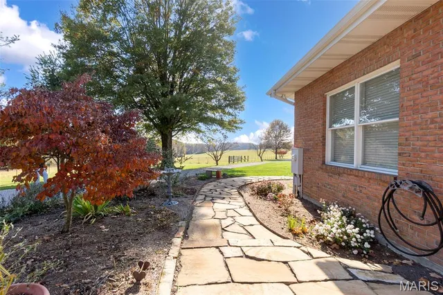 $824,900 | 3065 County Road 638, Cape Girardeau, MO 63701