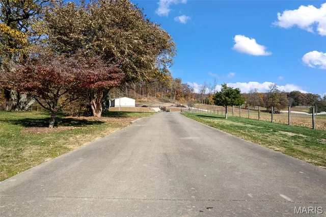 $824,900 | 3065 County Road 638, Cape Girardeau, MO 63701