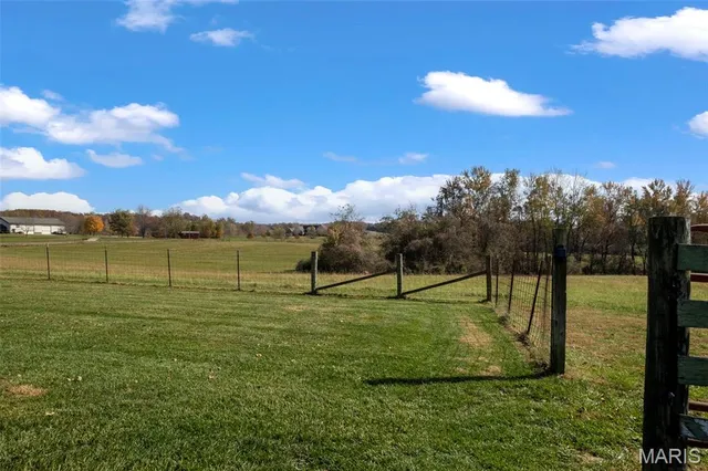 $824,900 | 3065 County Road 638, Cape Girardeau, MO 63701