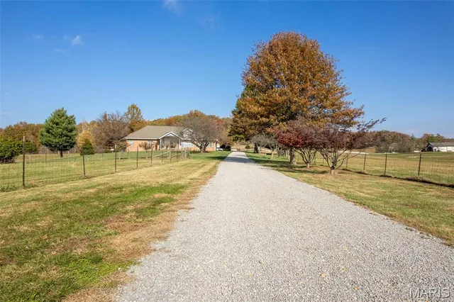 $949,000 | 3065 County Road 638, Cape Girardeau, MO 63701