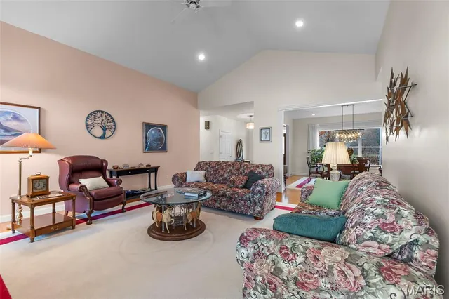 $824,900 | 3065 County Road 638, Cape Girardeau, MO 63701