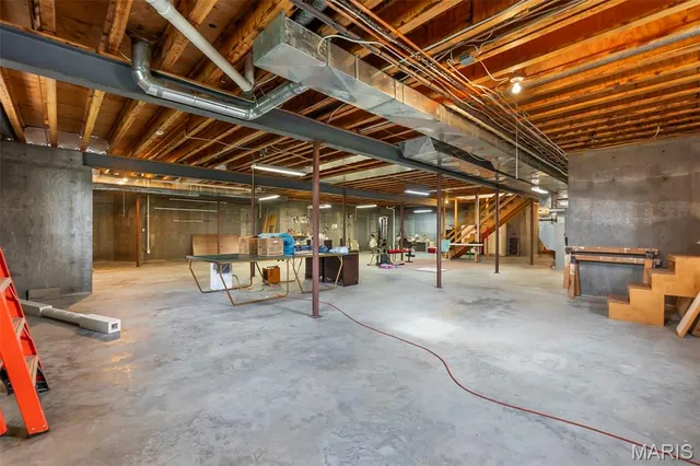 $949,000 | 3065 County Road 638, Cape Girardeau, MO 63701