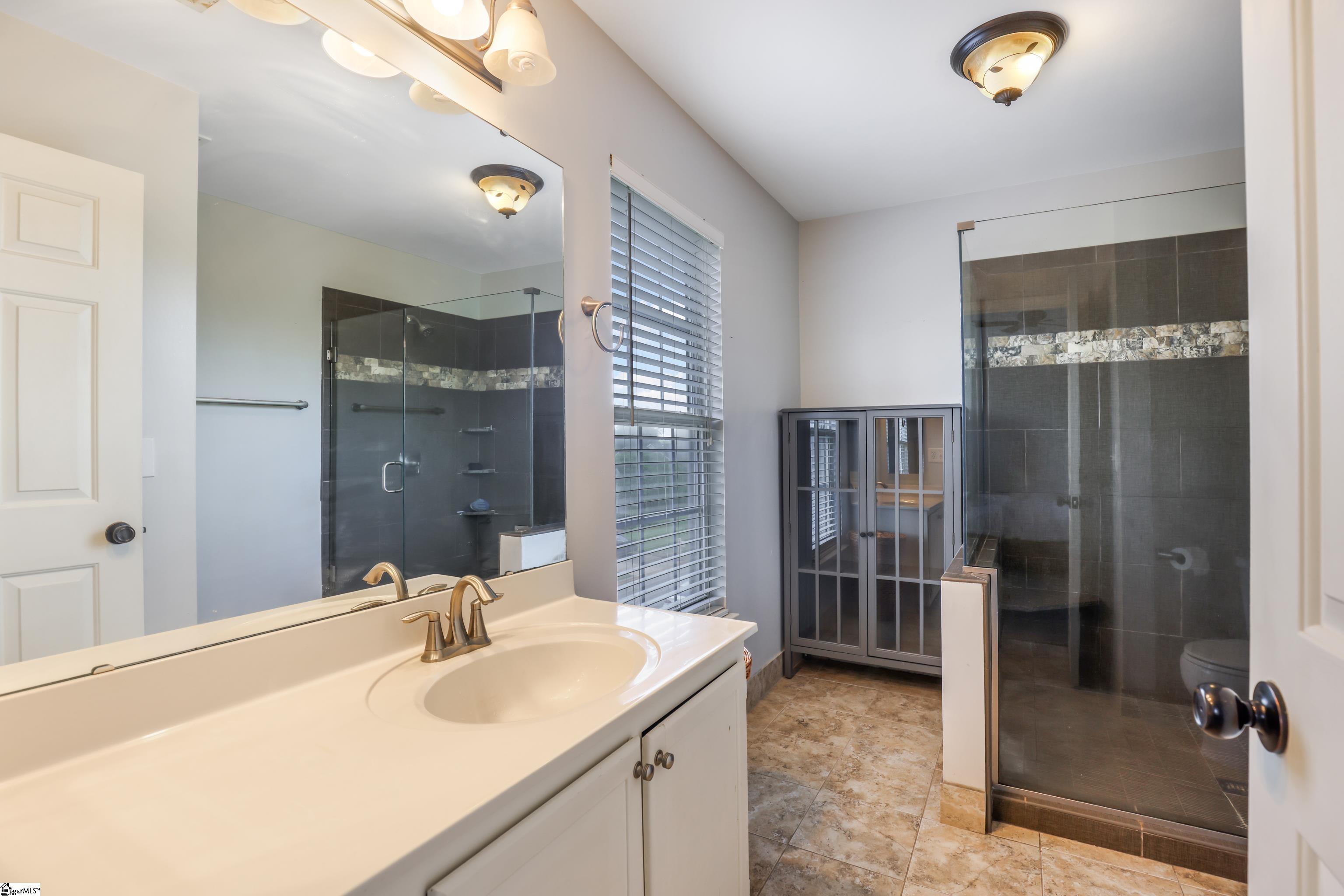 8 Renforth Road Simpsonville, SC 29681 - Photo 23 of 36 Gallery Image 23