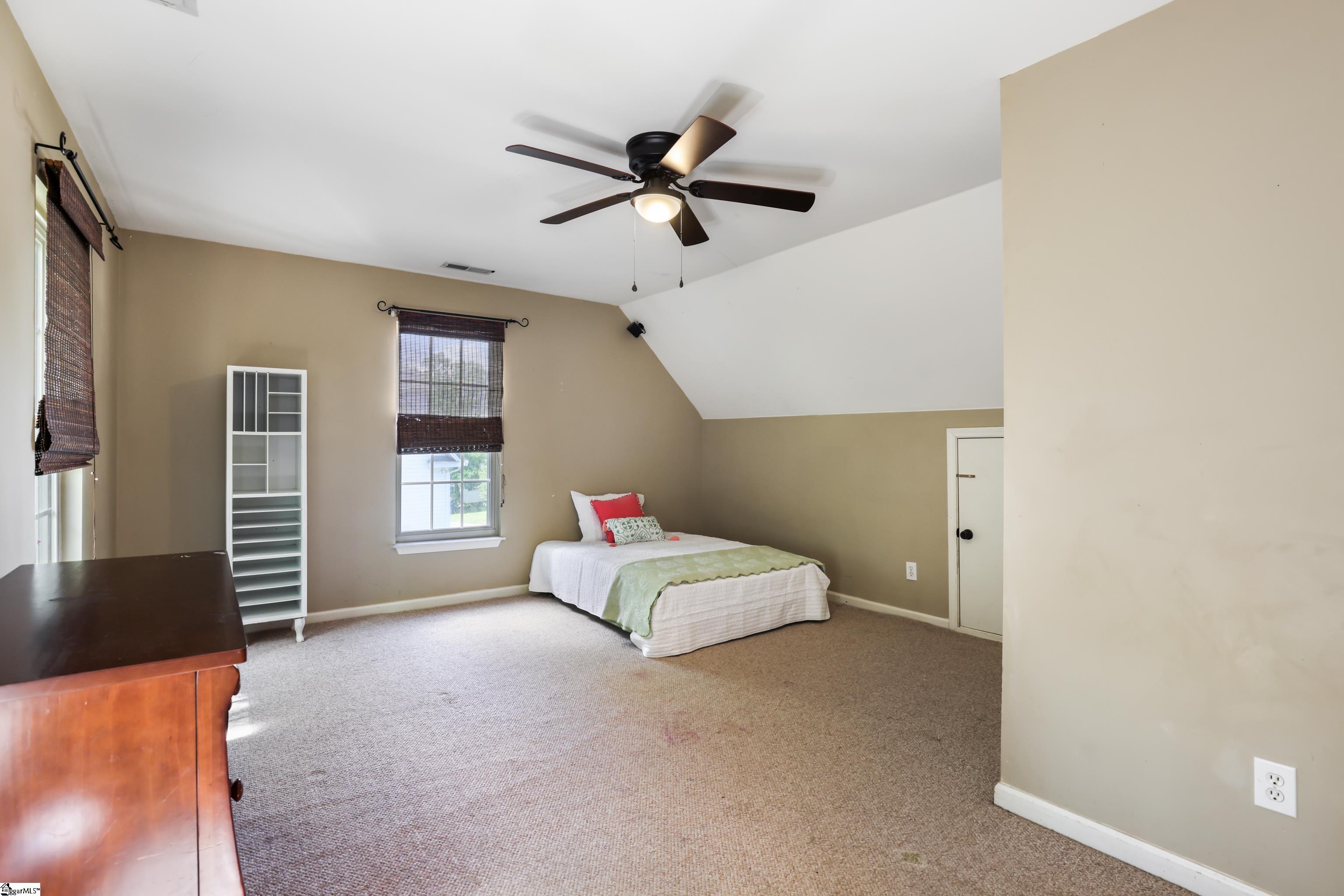 8 Renforth Road Simpsonville, SC 29681 - Photo 27 of 36 Gallery Image 27