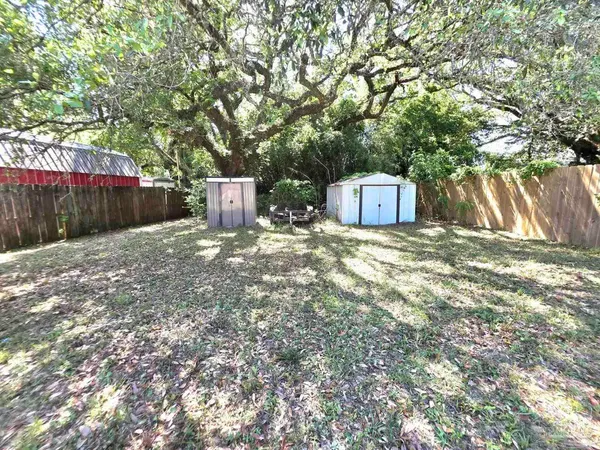 $1,800 | 81 North Jamaica Street, Pensacola, FL 32507