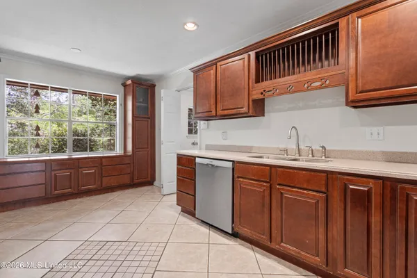 $729,000 | 1407 Hellmers Lane, Ocean Springs, MS 39564