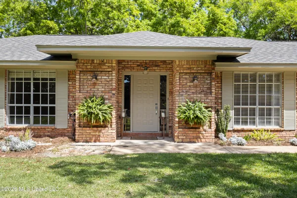 $729,000 | 1407 Hellmers Lane, Ocean Springs, MS 39564