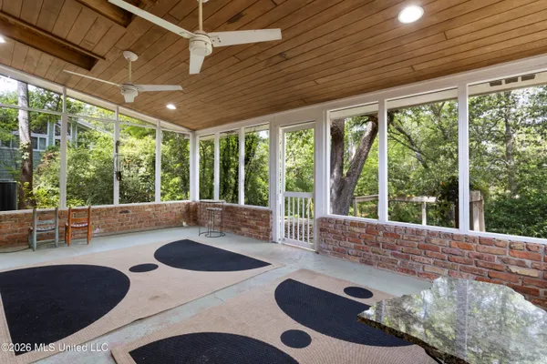 $729,000 | 1407 Hellmers Lane, Ocean Springs, MS 39564