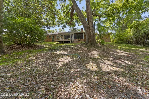 $729,000 | 1407 Hellmers Lane, Ocean Springs, MS 39564