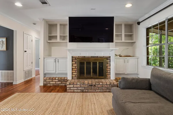$729,000 | 1407 Hellmers Lane, Ocean Springs, MS 39564
